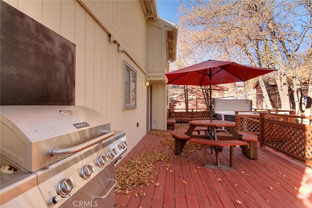 561 Waynoka Lane Property Photo 32