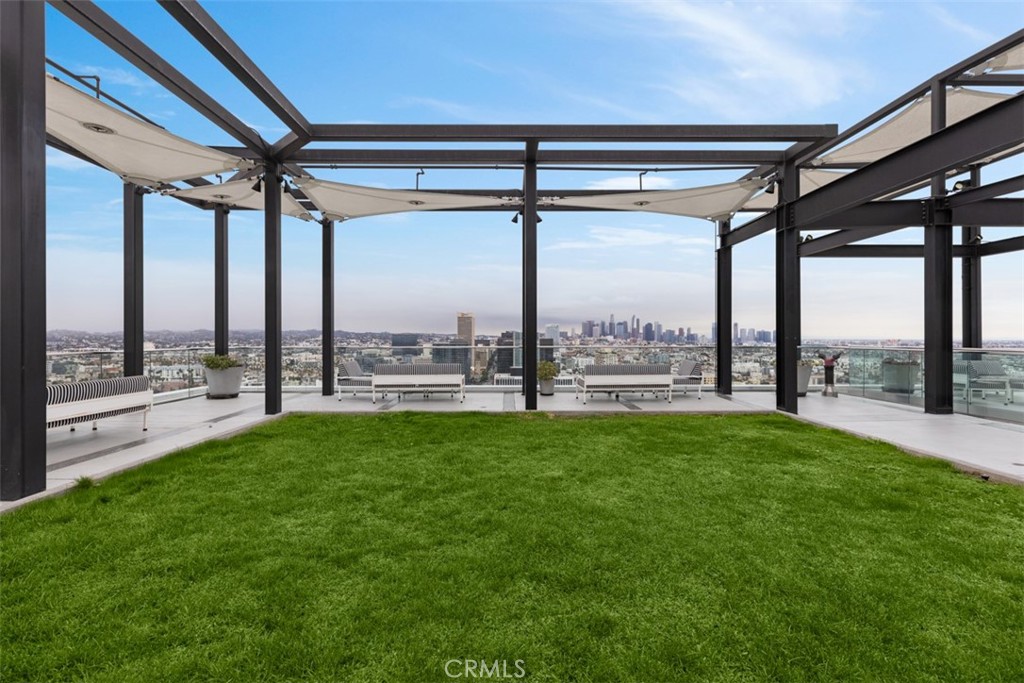 3810 Wilshire Boulevard 802 Property Photo 14