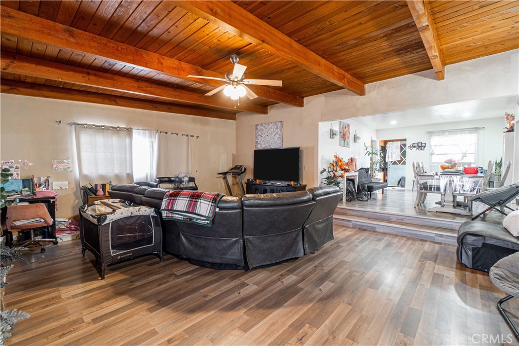 9324 Mandale Street Property Photo 6