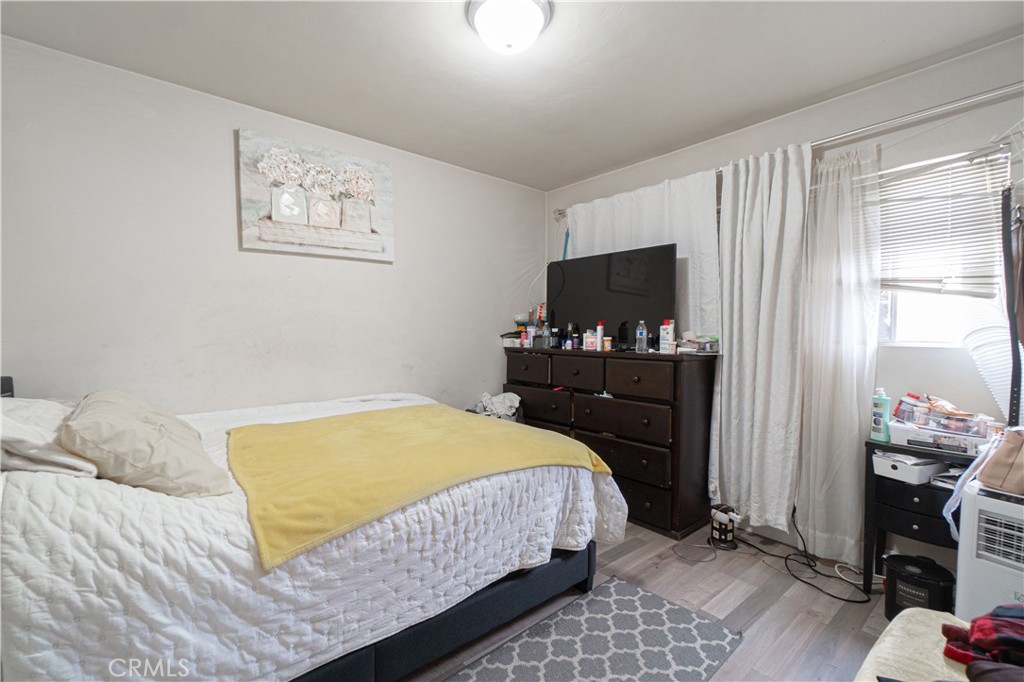 9324 Mandale Street Property Photo 10