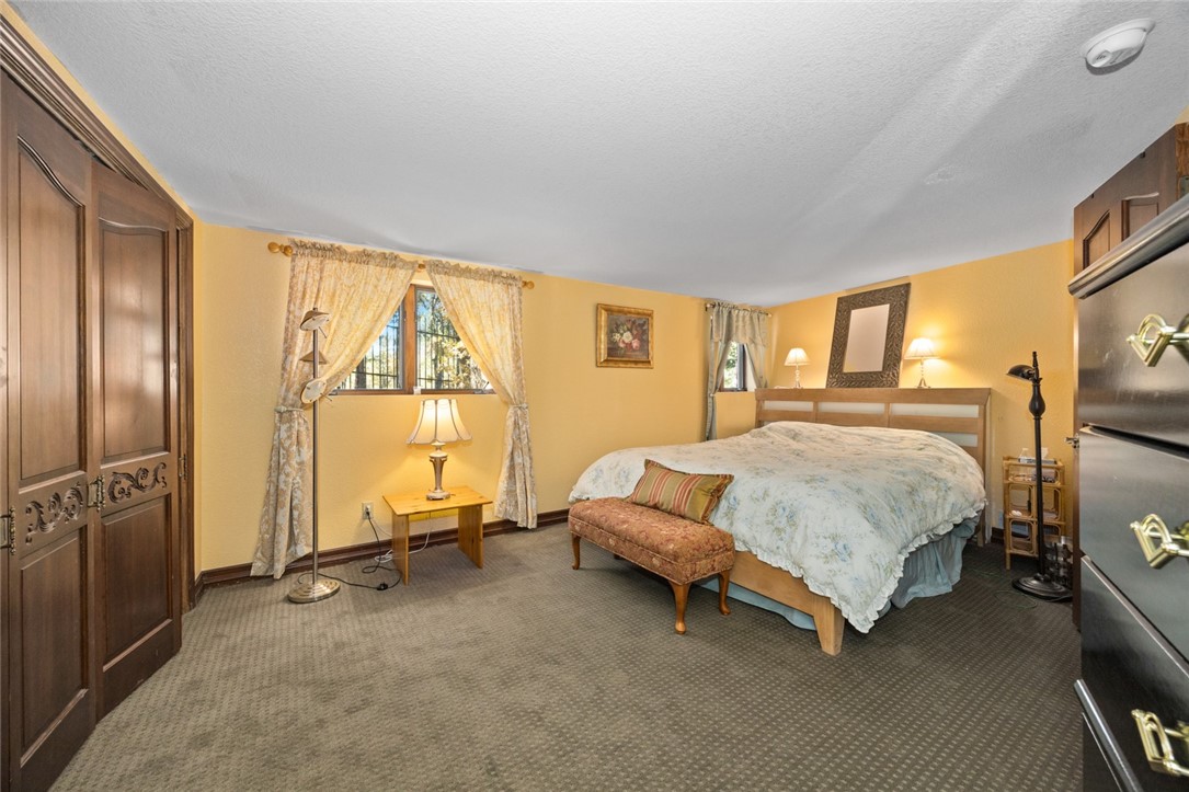 160 Yosemite Drive Property Photo 29