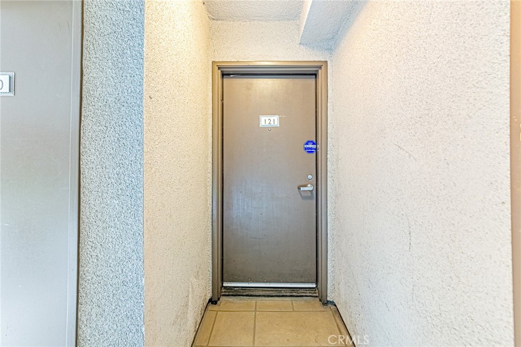 345 S Alexandria Avenue 121 Property Photo 19