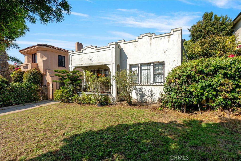 1327 Meadowbrook Avenue Property Photo 12