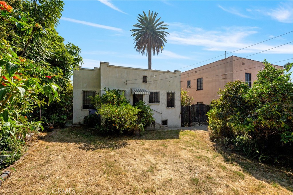 1327 Meadowbrook Avenue Property Photo 14