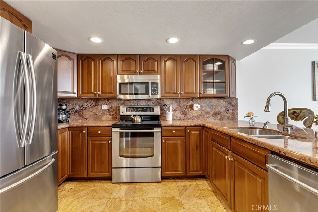 405 Avenida Granada 405 Property Photo 15