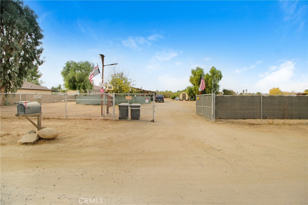 30645 Old Windmill Road Property Photo 3