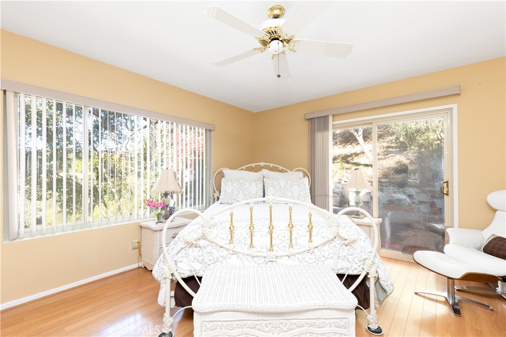 2541 Sleepy Hollow Drive Property Photo 17