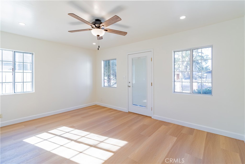 1340 N Lamer Street Property Photo 3