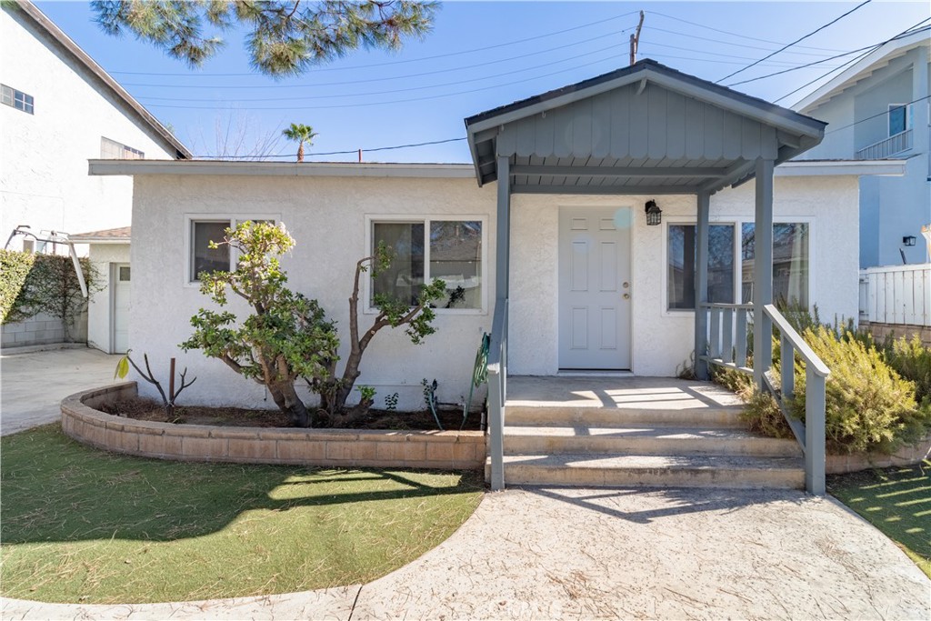1340 N Lamer Street Property Photo 12