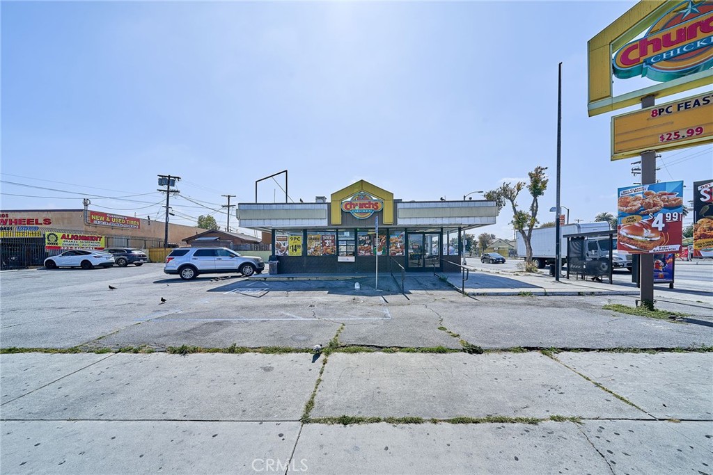 7205 S Vermont Avenue Property Photo 3