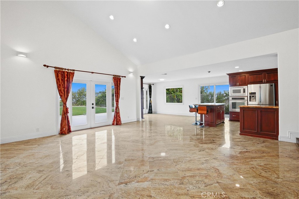 5291 E Rural Ridge Circle Property Photo 6