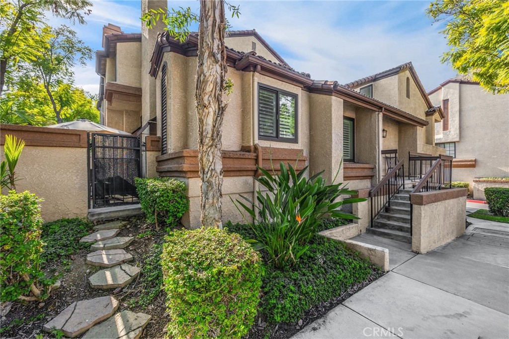 27 Stony Point Place Property Photo