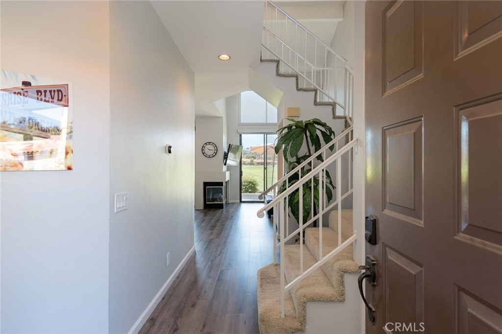 38453 Nasturtium Way Property Photo 4