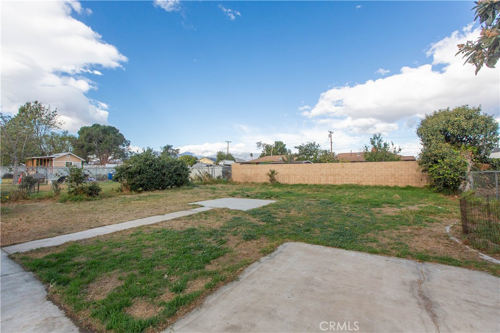 17248 Seville Avenue Property Photo 28