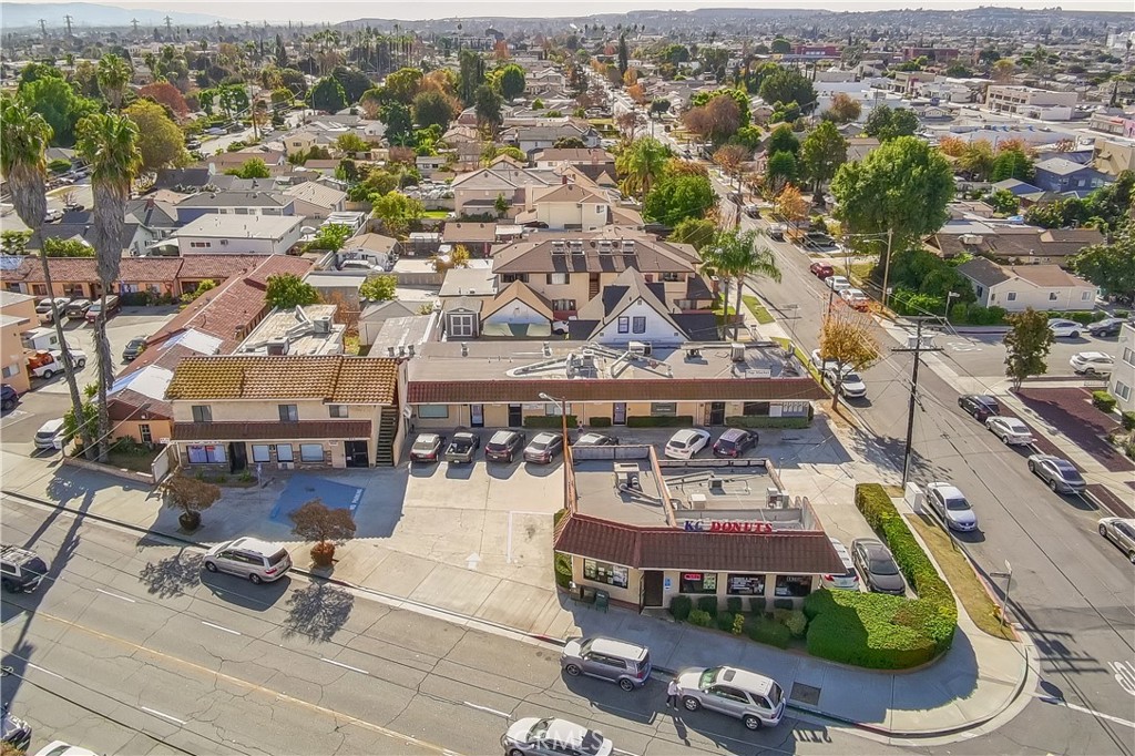 840 844 E Mission Road Property Photo