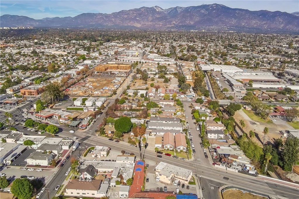 840 844 E Mission Road Property Photo 6