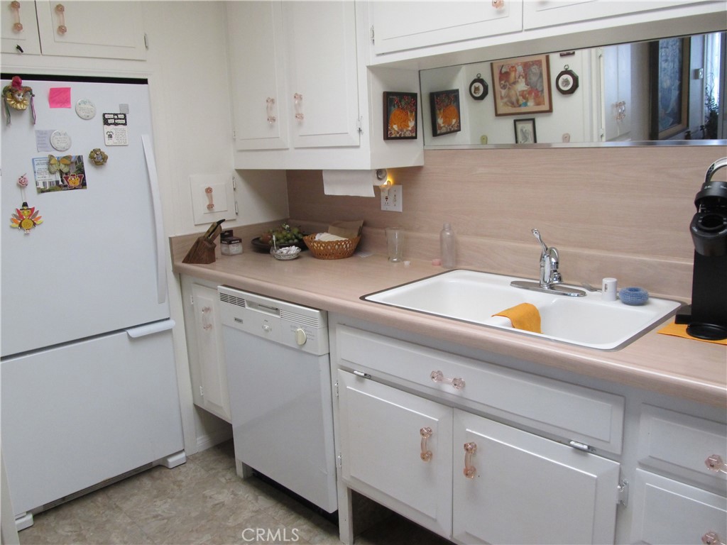 1351 Weeburn Rd., M4-74g Property Photo 19