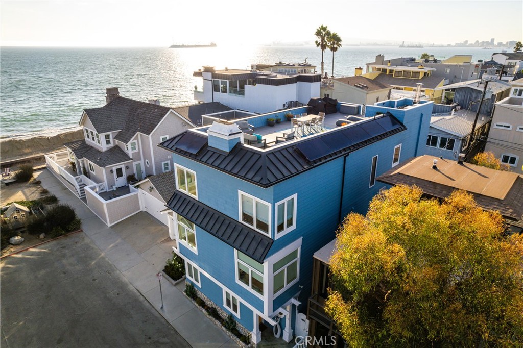 11 67th Place Property Photo