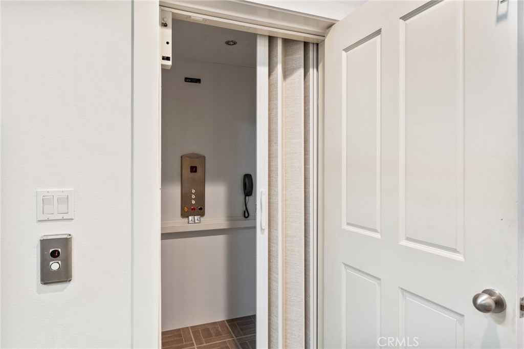 11 67th Place Property Photo 65