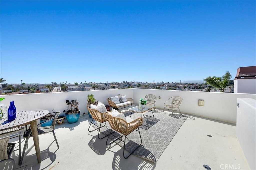 1612 Speyer Lane Property Photo 16