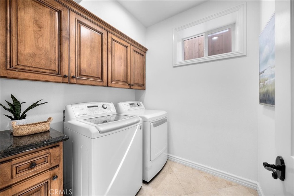 1612 Speyer Lane Property Photo 40