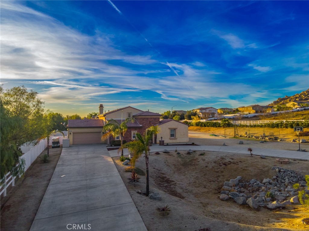 17529 Burl Hollow Drive Property Photo