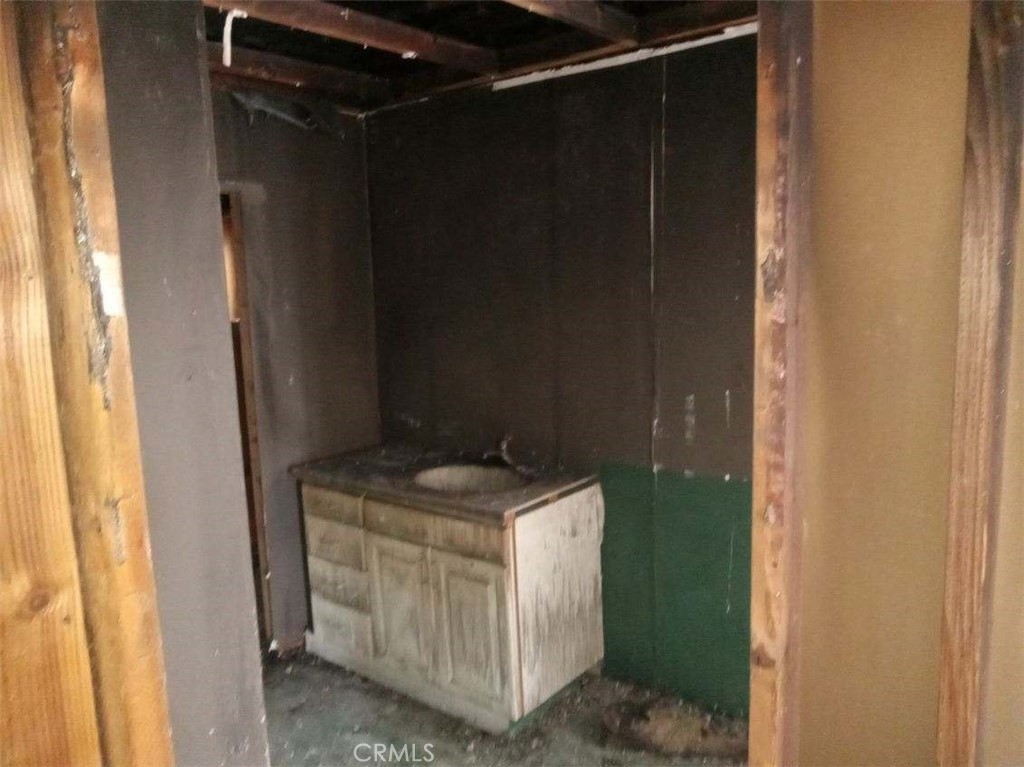 11807 Main Street Property Photo 11