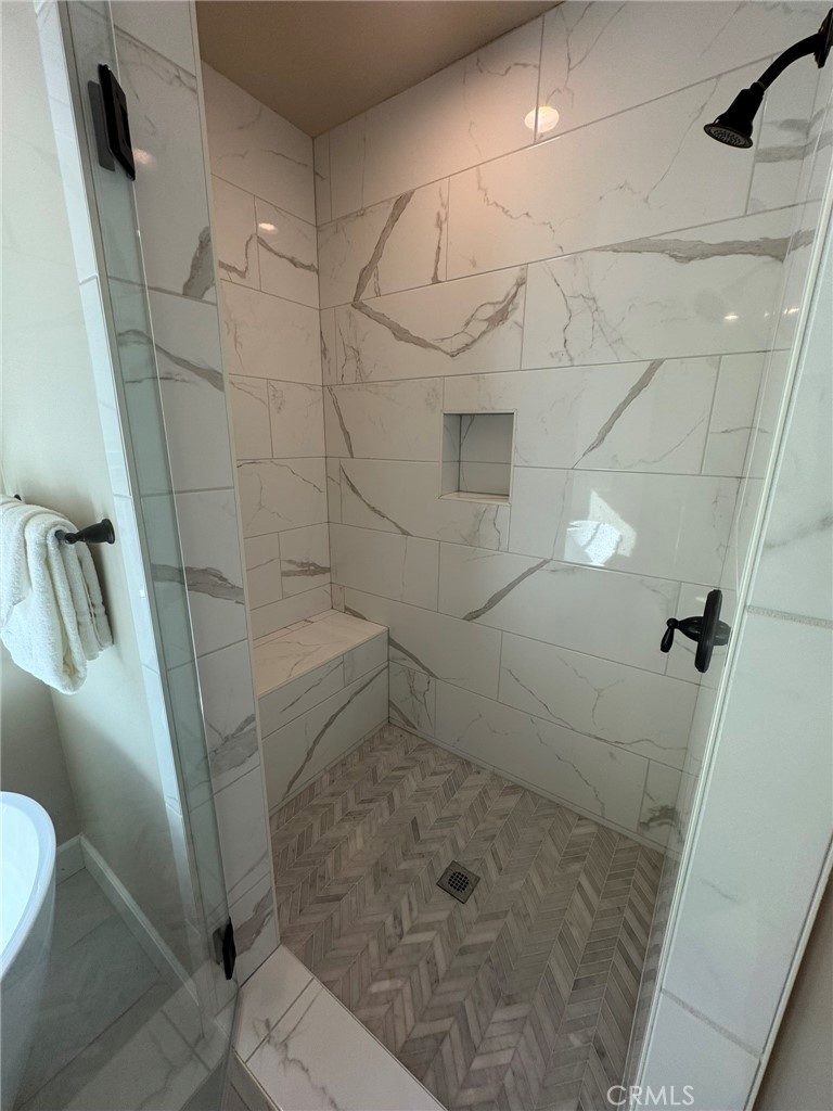 801 Pine Meadow Court Property Photo 8