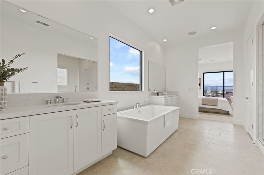 24102 W Corte Vigo Property Photo 20