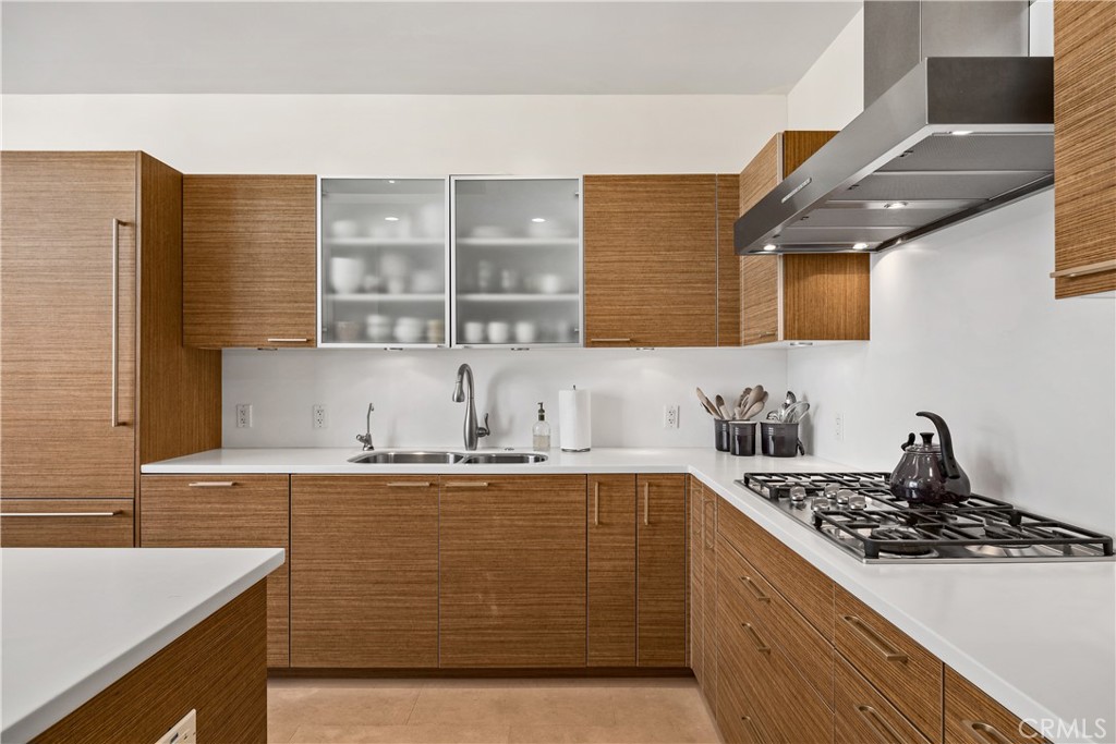10776 Wilshire Boulevard 901 Property Photo 12