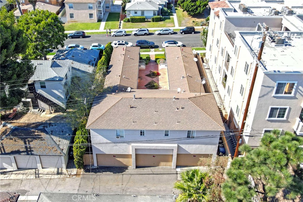 7106 Flight Avenue Property Photo 2
