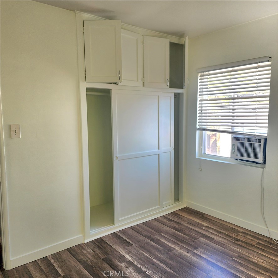 7106 Flight Avenue Property Photo 6
