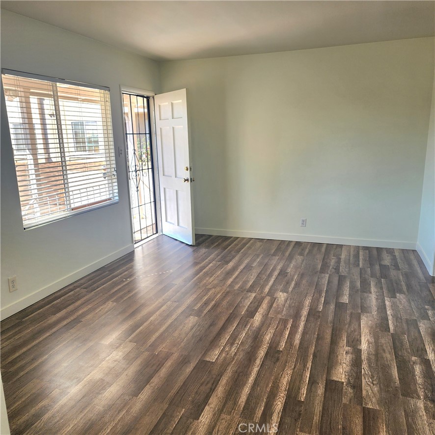 7106 Flight Avenue Property Photo 7