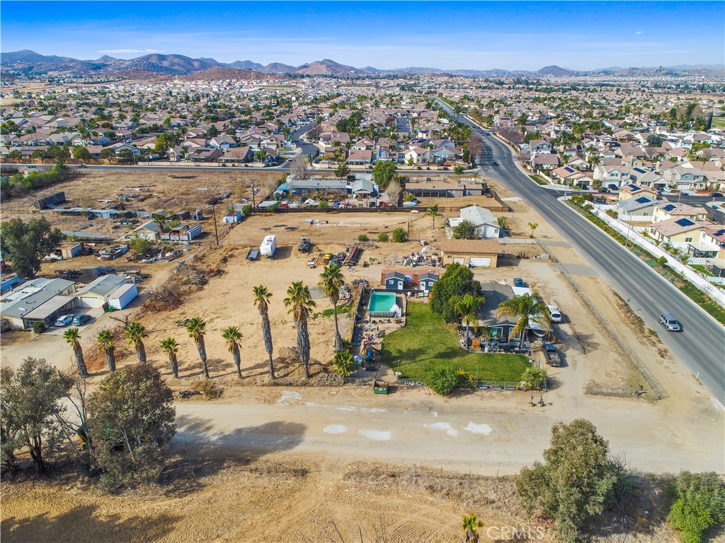 30525 Old Windmill Road Property Photo 1