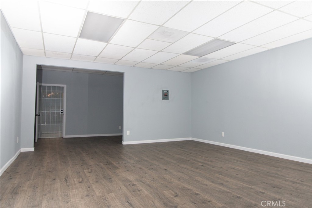 5445 Atlantic Avenue Property Photo 3