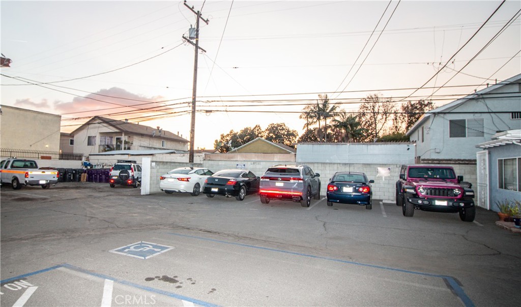 5445 Atlantic Avenue Property Photo 9