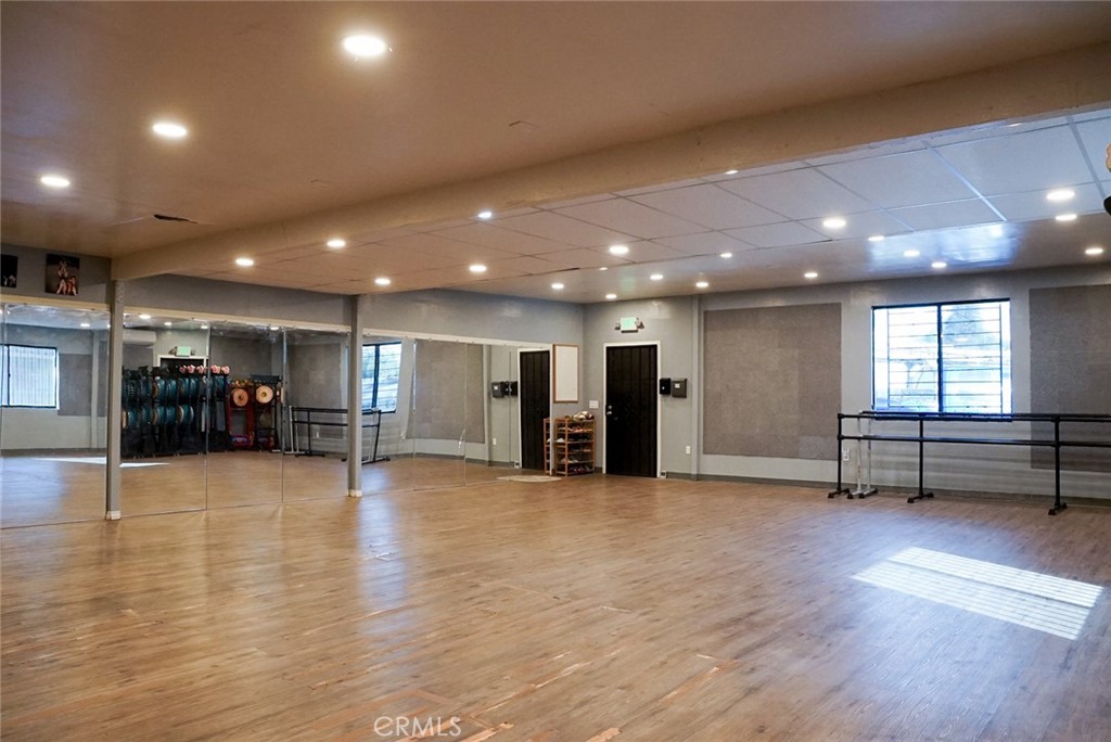 1224 S Garey Avenue Property Photo 5