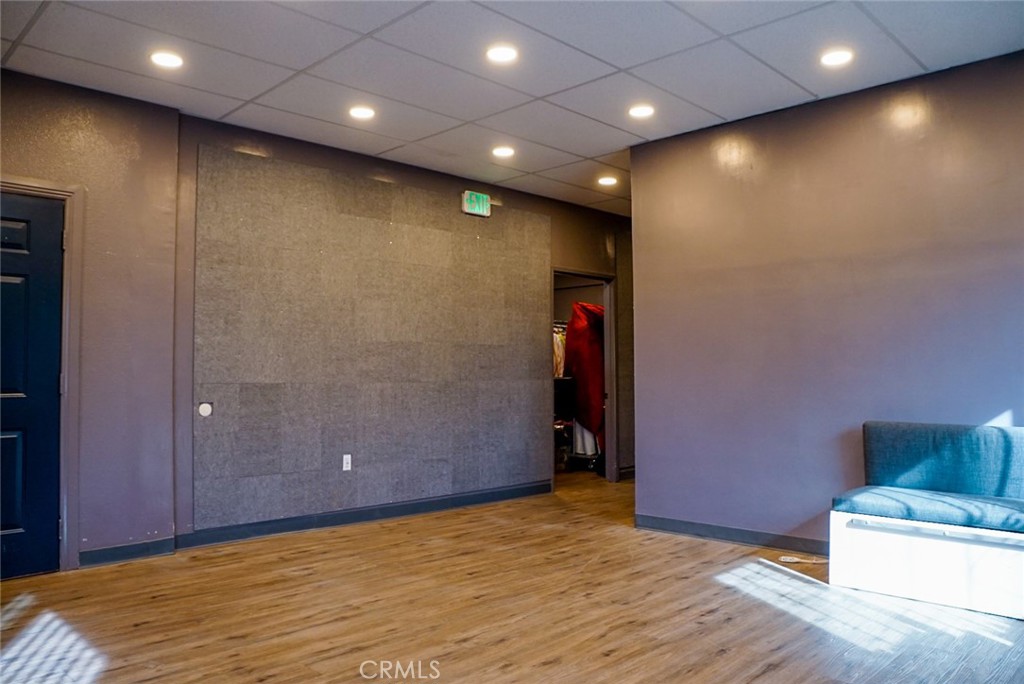 1224 S Garey Avenue Property Photo 8