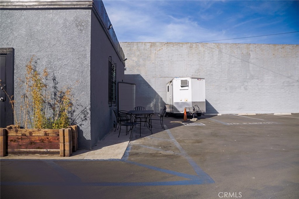 1224 S Garey Avenue Property Photo 17