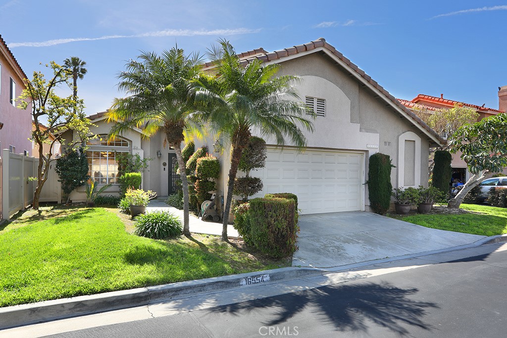 16554 Hamilton Avenue Property Photo