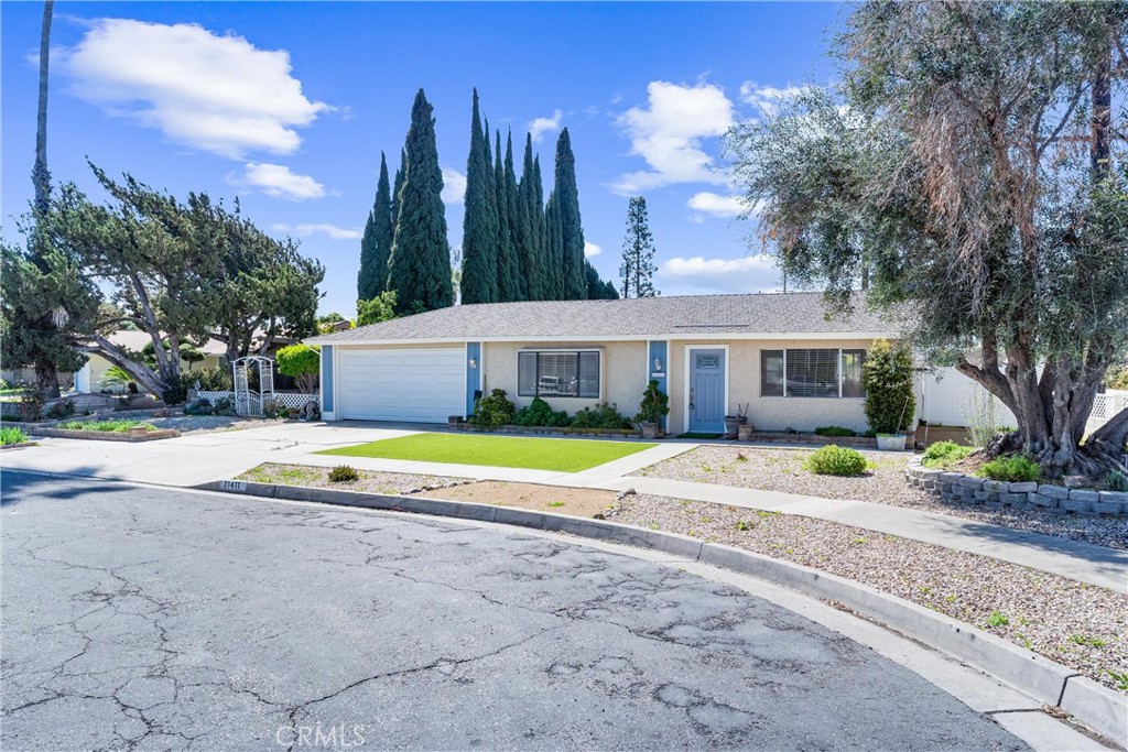 11411 Falconhill Drive Property Photo