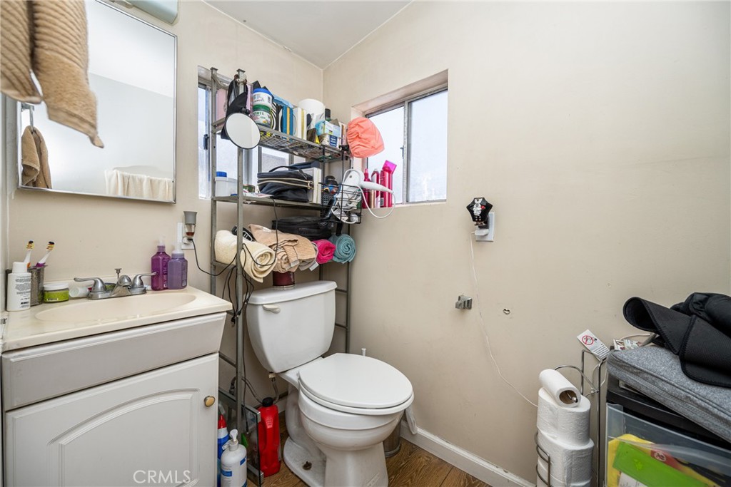171 N Cypress Street Property Photo 33