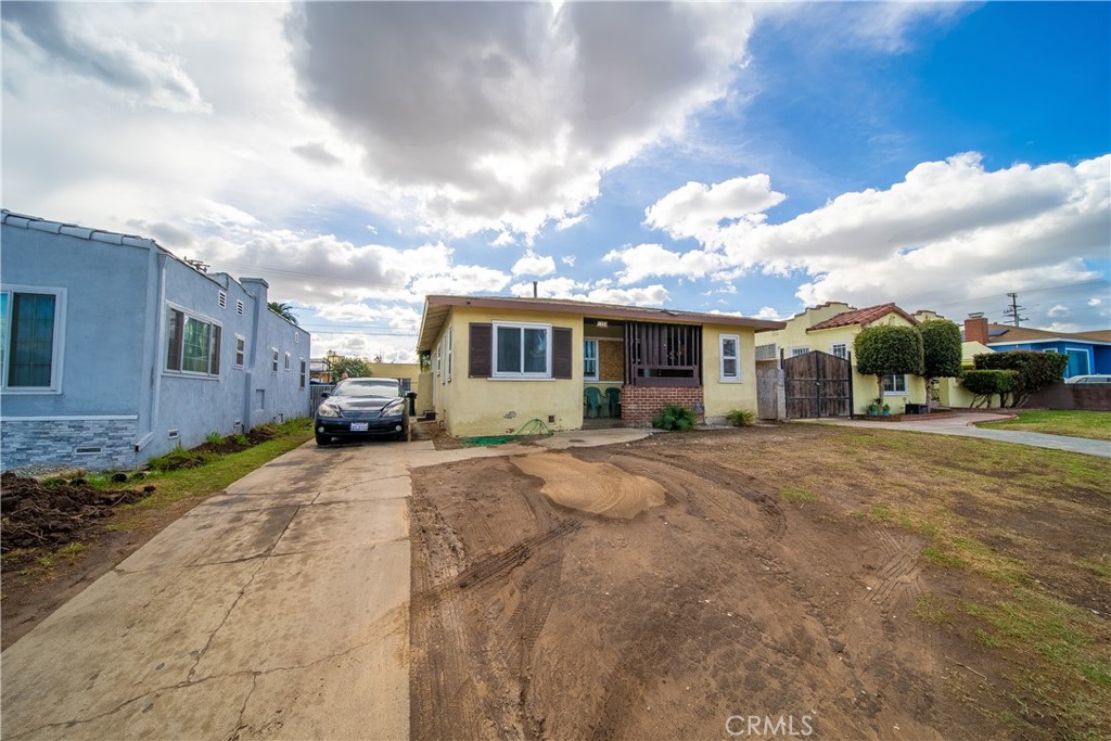 1324 W 101st Street Property Photo 1