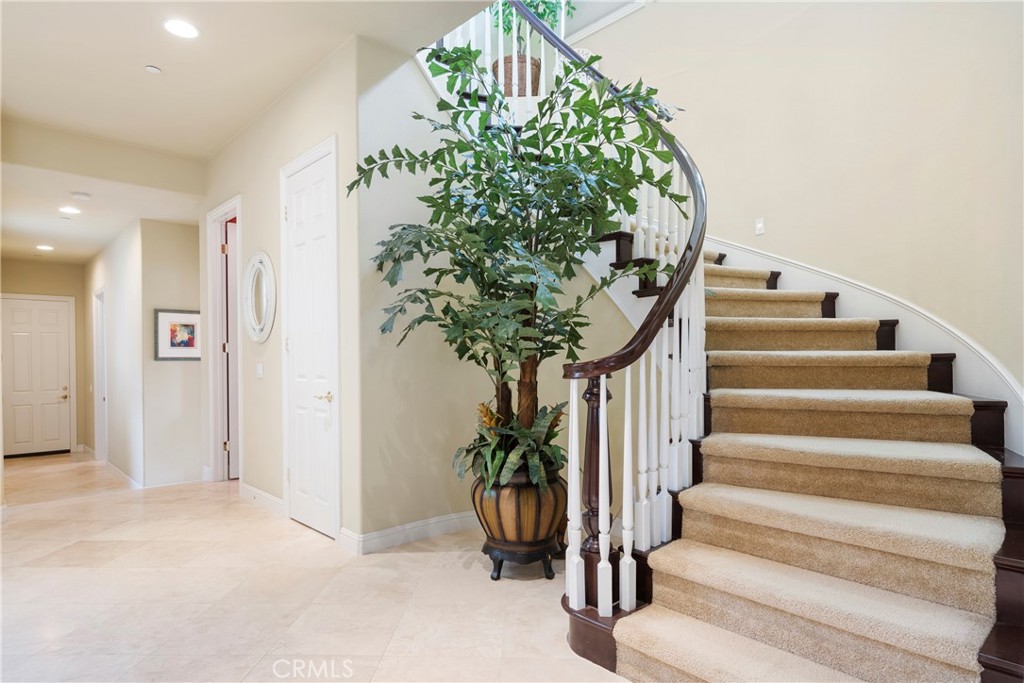 4950 Paddock Place Property Photo 5