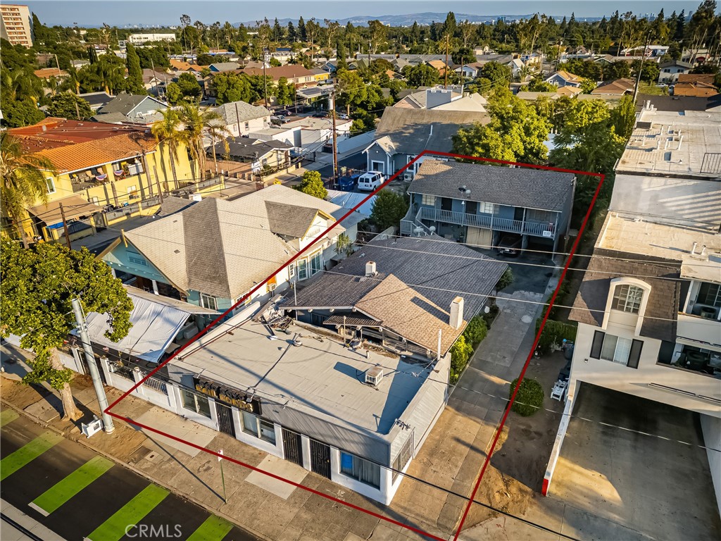 1106 W Santa Ana Boulevard Property Photo 1