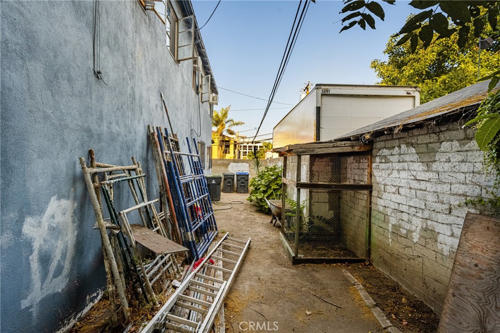1106 W Santa Ana Boulevard Property Photo 27