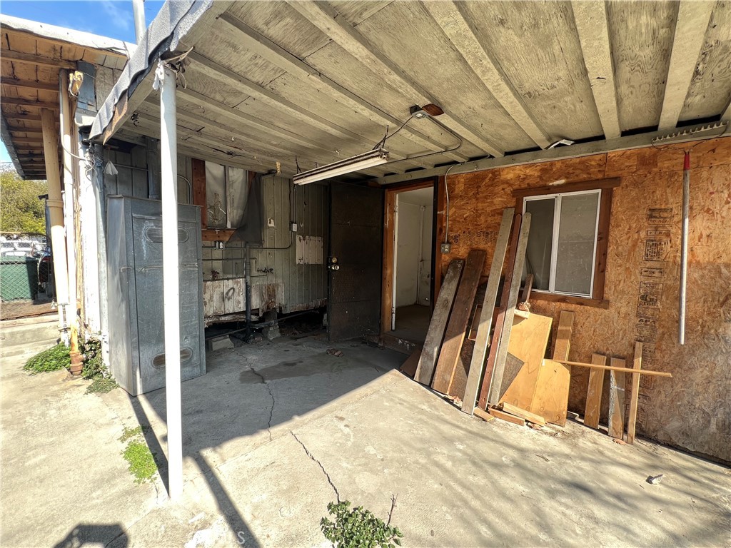 2424 E Stockwell Street Property Photo 13