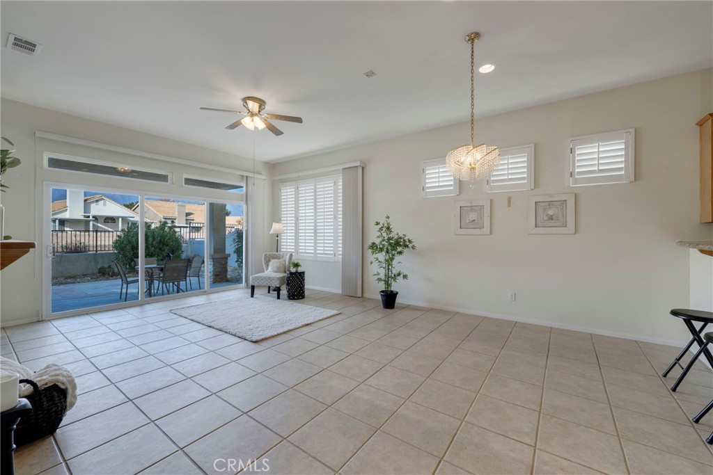6253 Turnberry Drive Property Photo 5