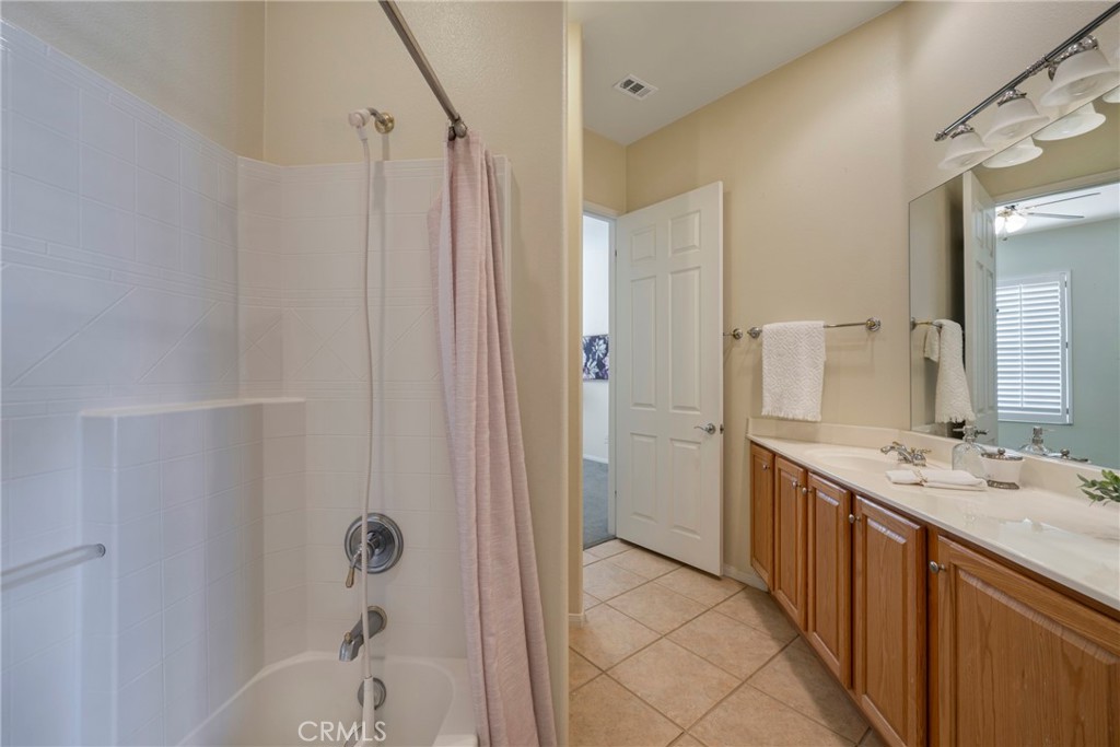 6253 Turnberry Drive Property Photo 23