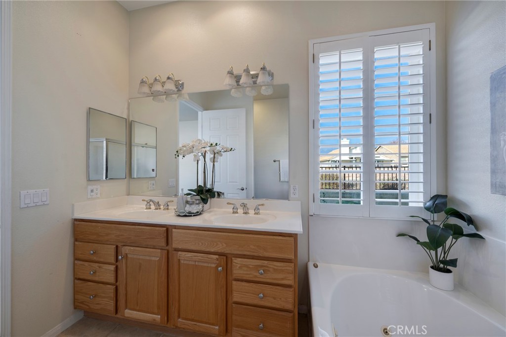 6253 Turnberry Drive Property Photo 34